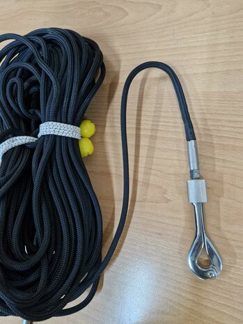 Dyneemlijn 8mm aan beide kanten design pelikaanhaak M8 